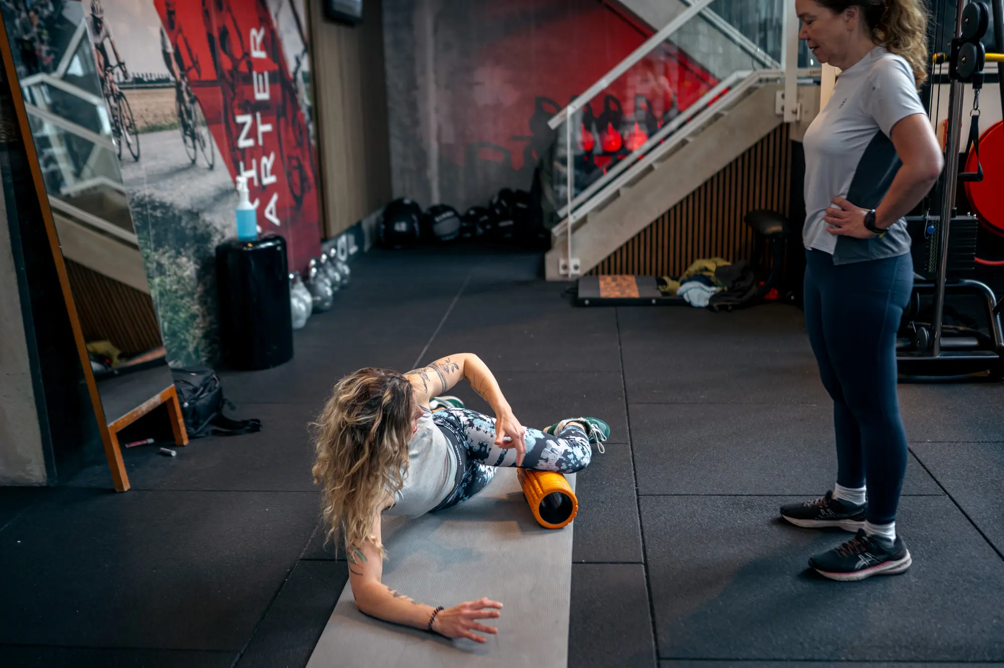 Zoë coaching a client